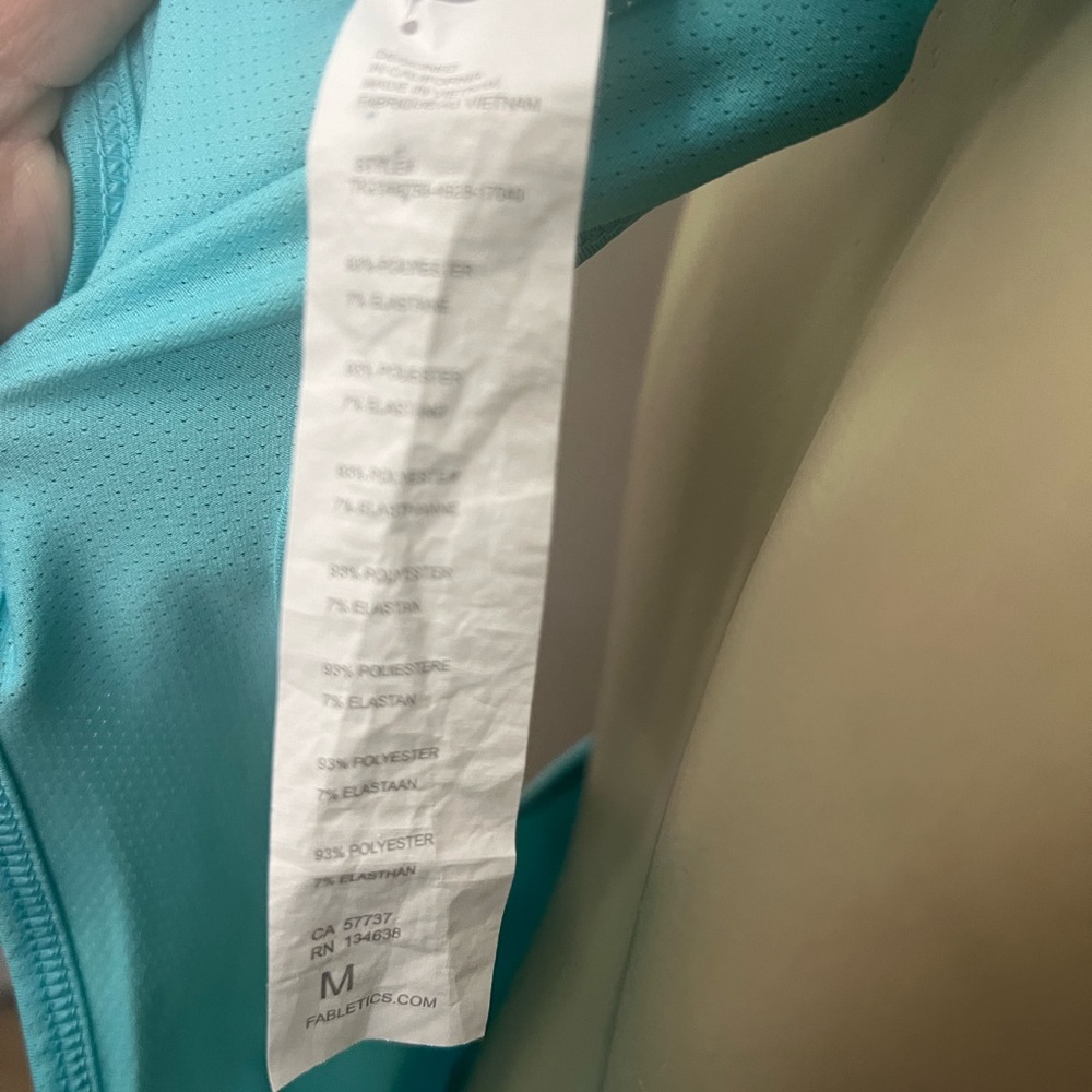 Fabletics - Picture 2 of 6